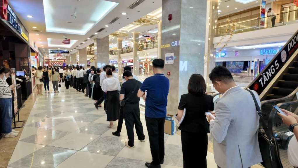 Hơn 2.000 căn Vinhomes Green City có chủ sau 24 giờ khớp căn